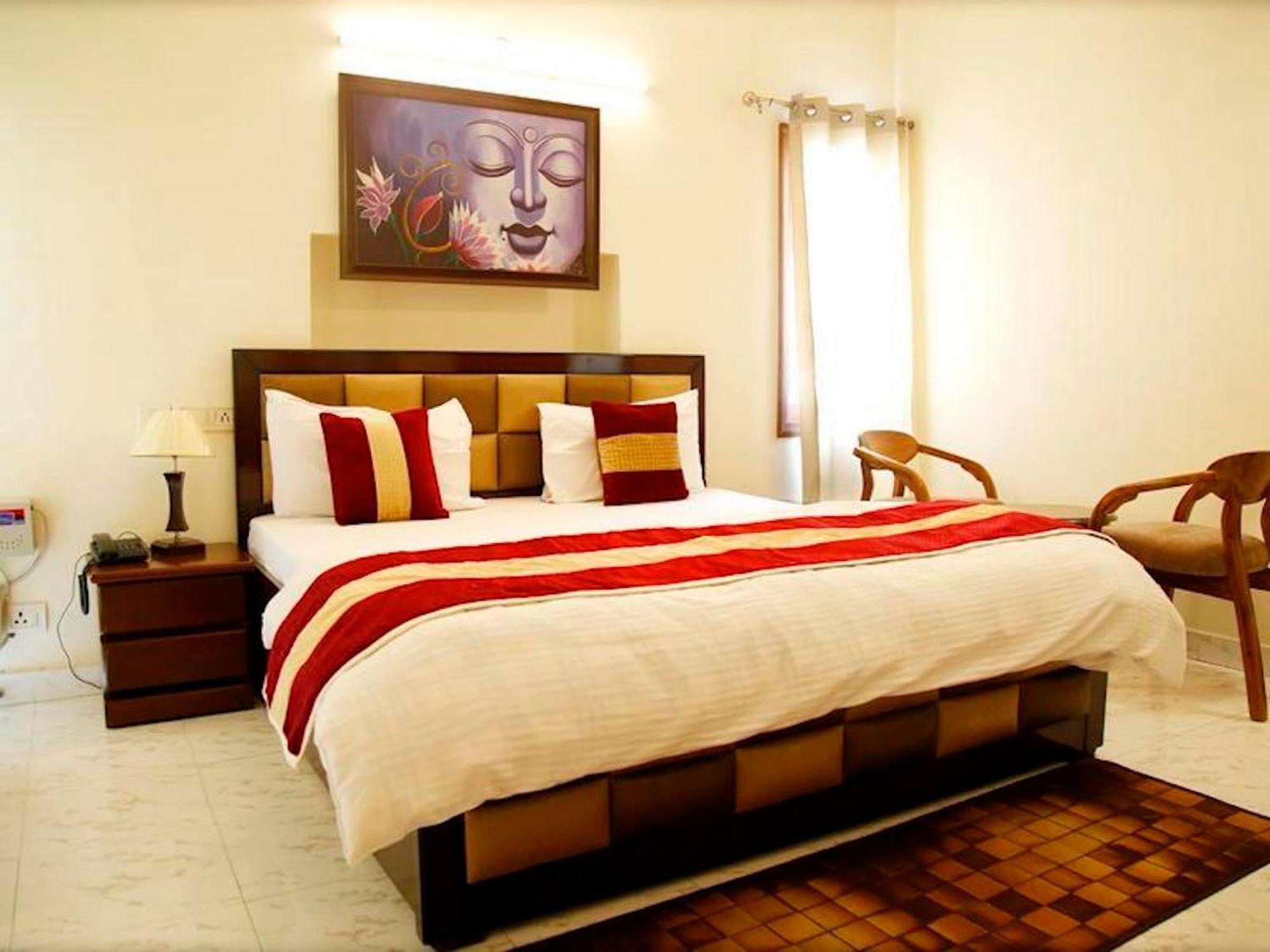 Maplewood Guest House, Neeti Bagh, New Delhiit Is A Boutiqu Guest House - Room 5 المظهر الخارجي الصورة