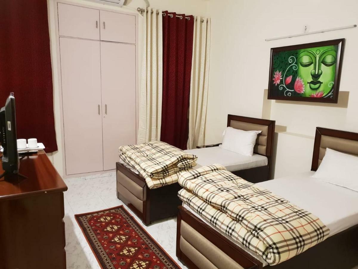 Maplewood Guest House, Neeti Bagh, New Delhiit Is A Boutiqu Guest House - Room 5 المظهر الخارجي الصورة
