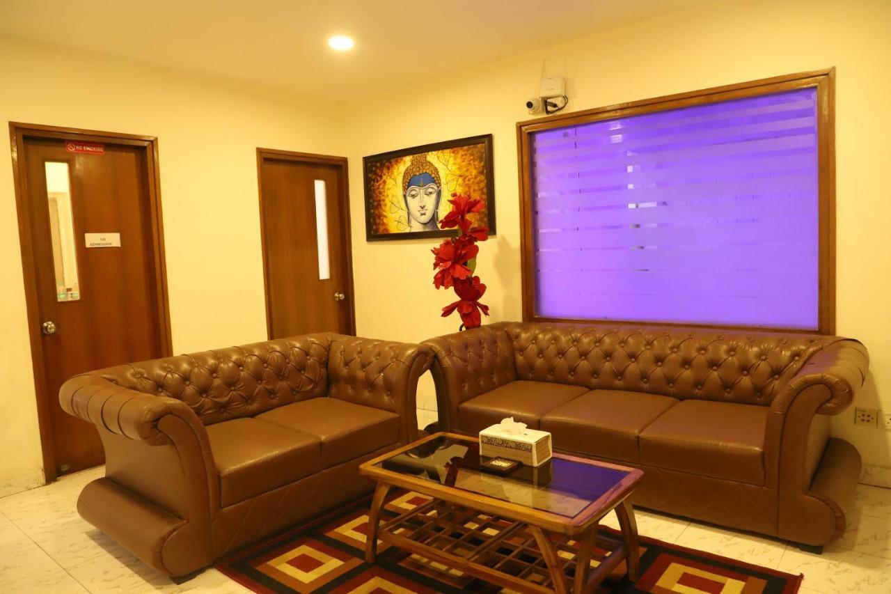 Maplewood Guest House, Neeti Bagh, New Delhiit Is A Boutiqu Guest House - Room 5 المظهر الخارجي الصورة