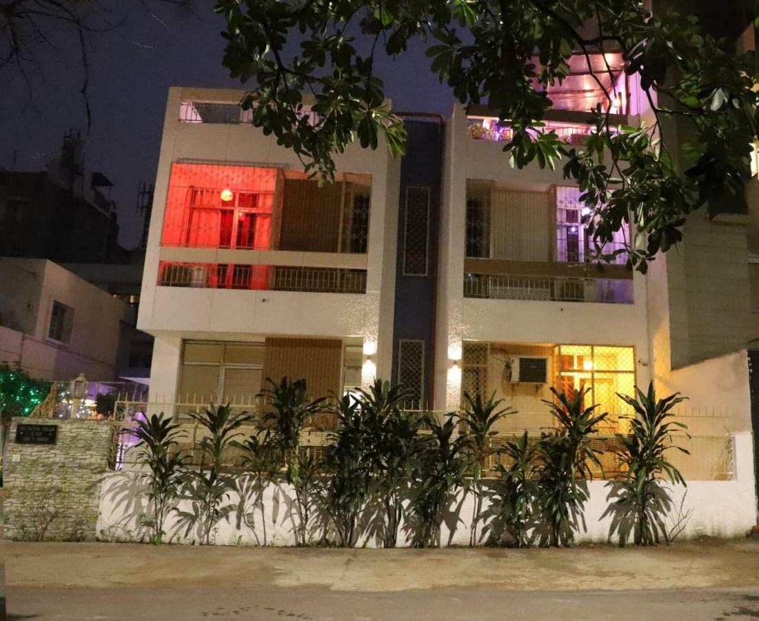 Maplewood Guest House, Neeti Bagh, New Delhiit Is A Boutiqu Guest House - Room 5 المظهر الخارجي الصورة