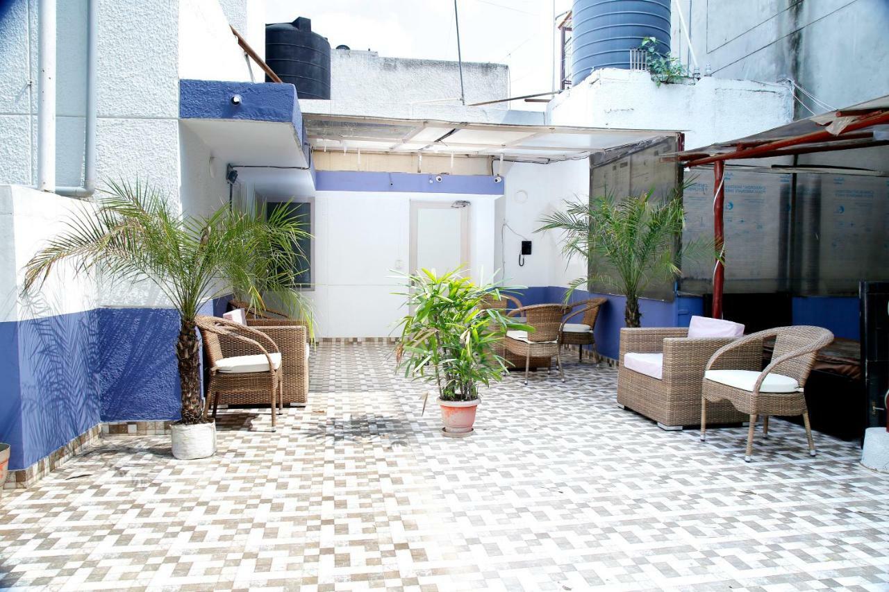 Maplewood Guest House, Neeti Bagh, New Delhiit Is A Boutiqu Guest House - Room 5 المظهر الخارجي الصورة